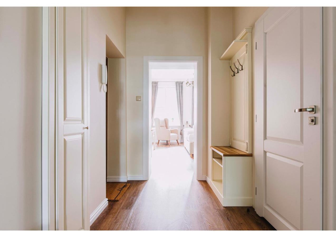 Olives Cathedral Apartment กดัญสก์ ภายนอก รูปภาพ